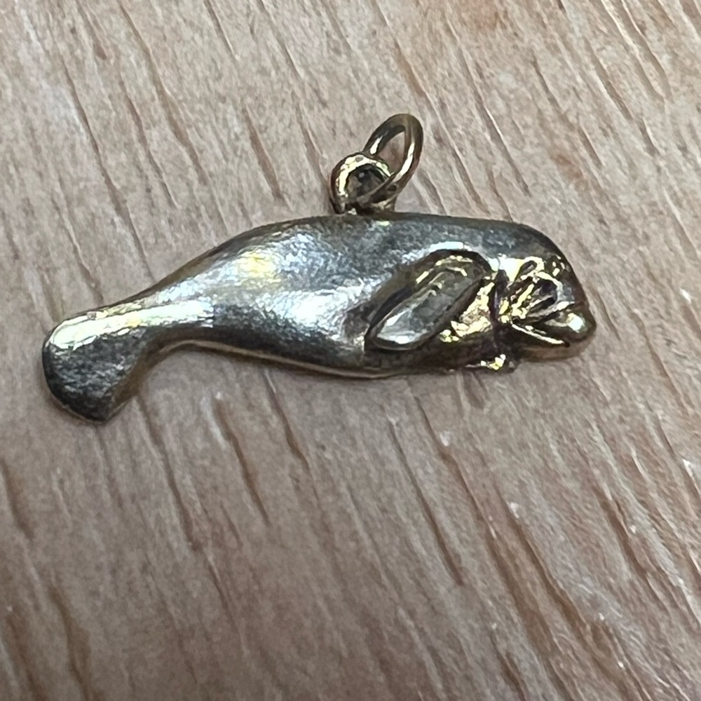 Manatee Charm Pendant in Shiny Gold Tone vintage Sea World 90’s
